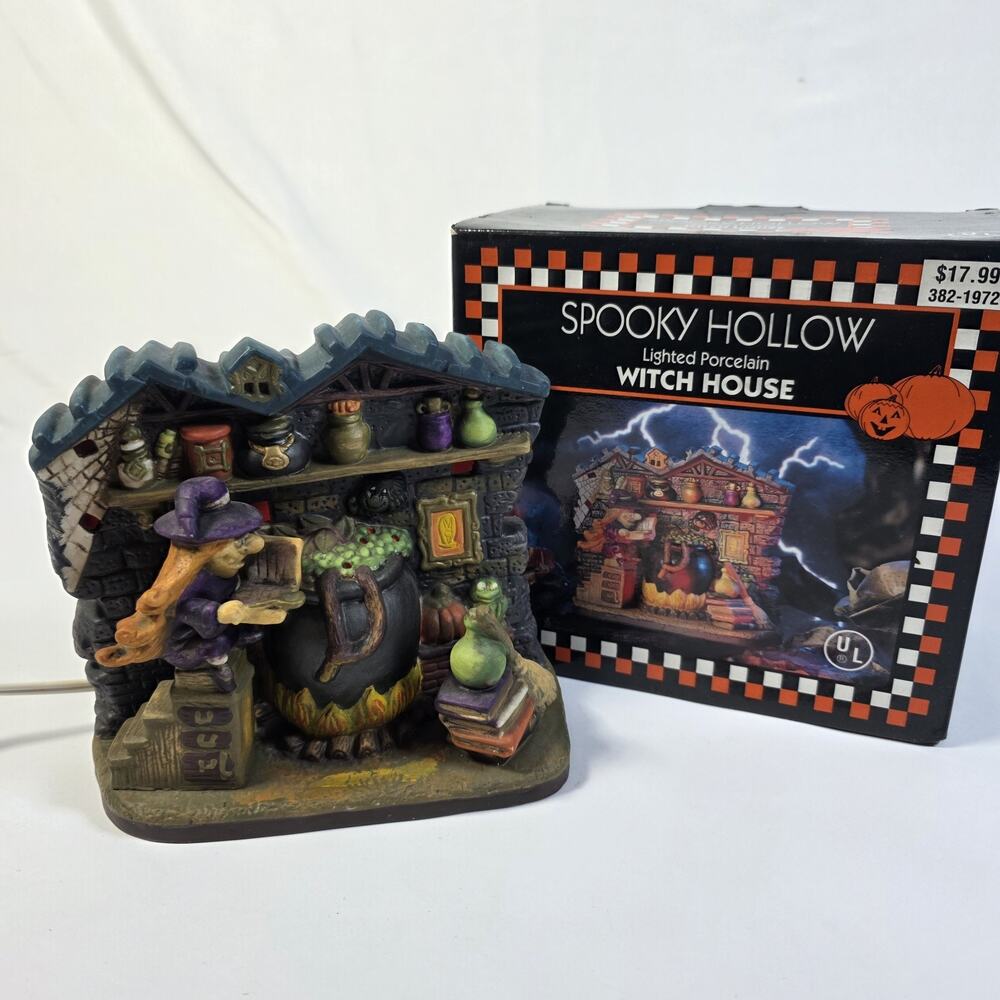Vintage 1997 Spooky Hollow Witch House Lighted Porcelain Halloween Village Box